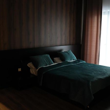 Prior Hotel Prizren Esterno foto