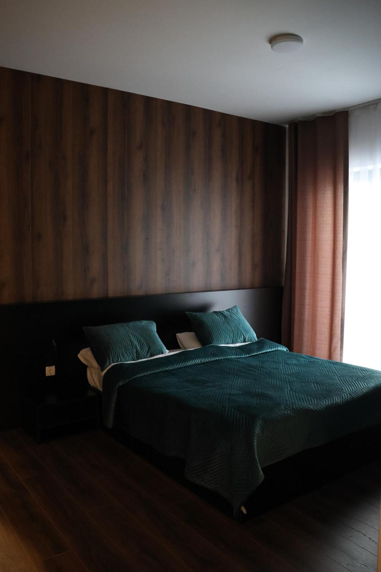 Prior Hotel Prizren Esterno foto