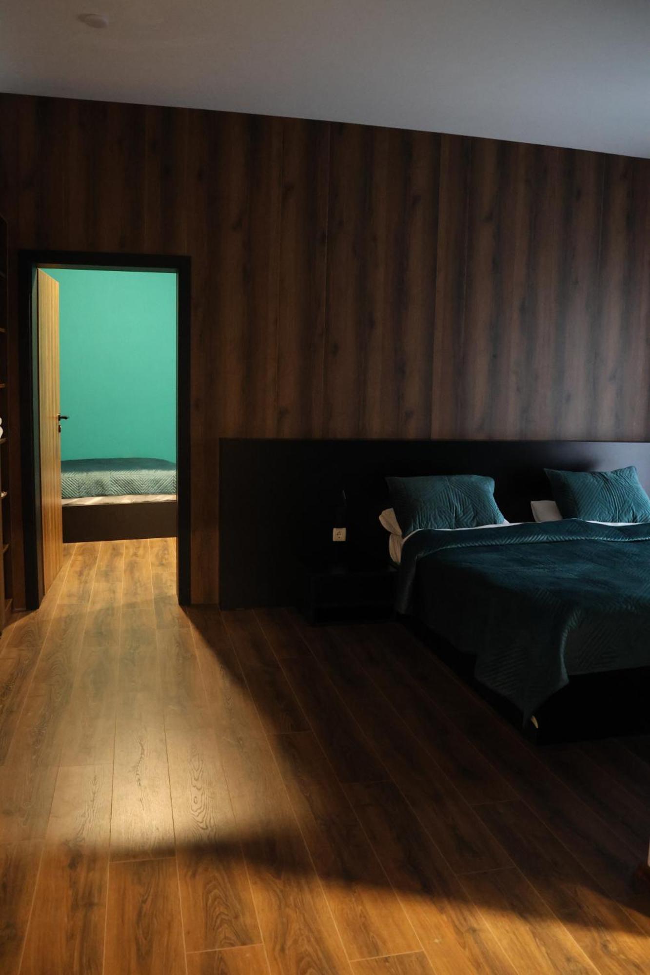 Prior Hotel Prizren Esterno foto