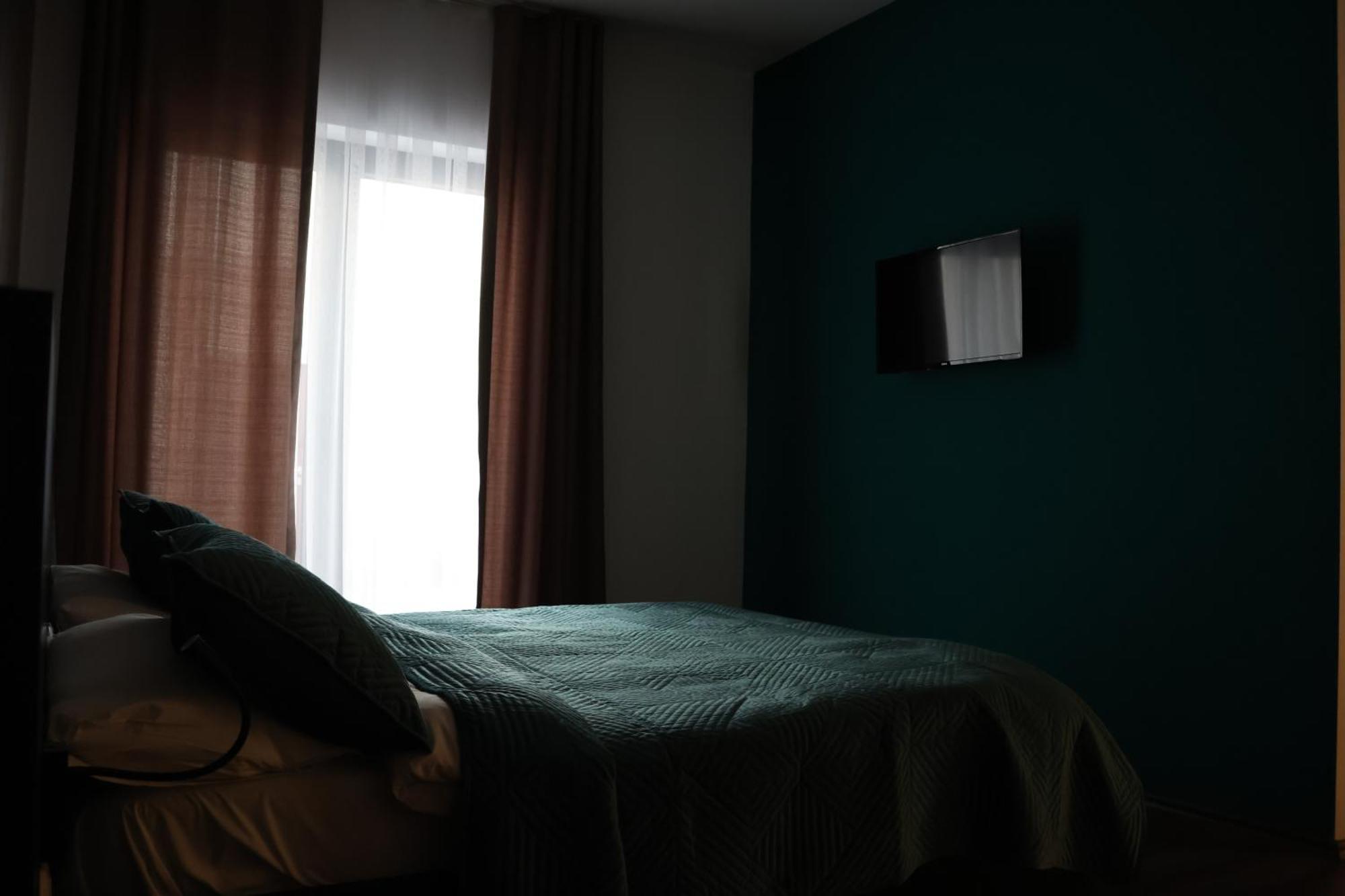 Prior Hotel Prizren Esterno foto