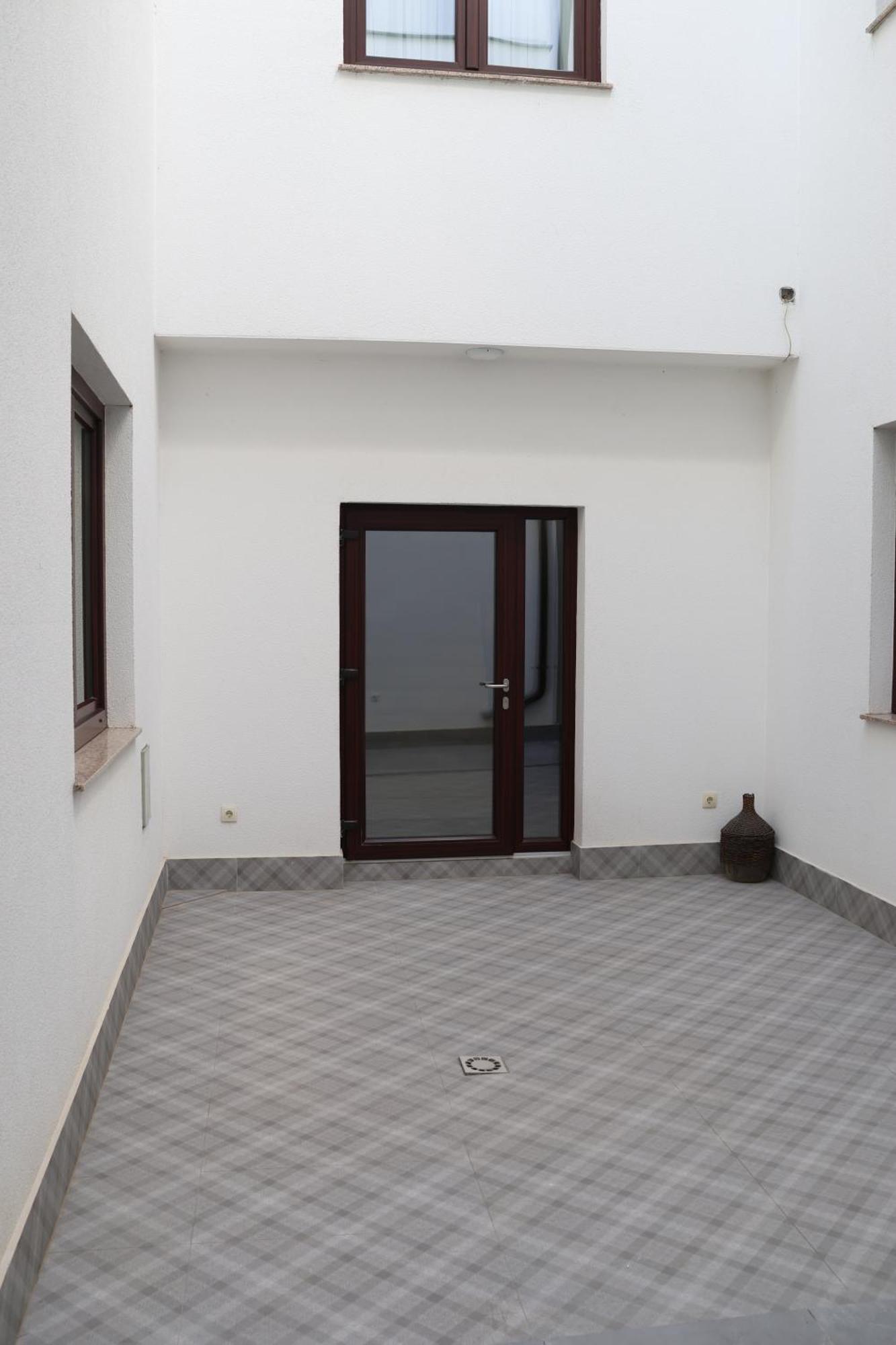 Prior Hotel Prizren Esterno foto